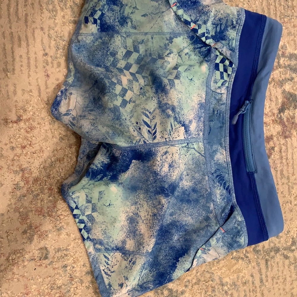 Blue patterned shorts from ivviva